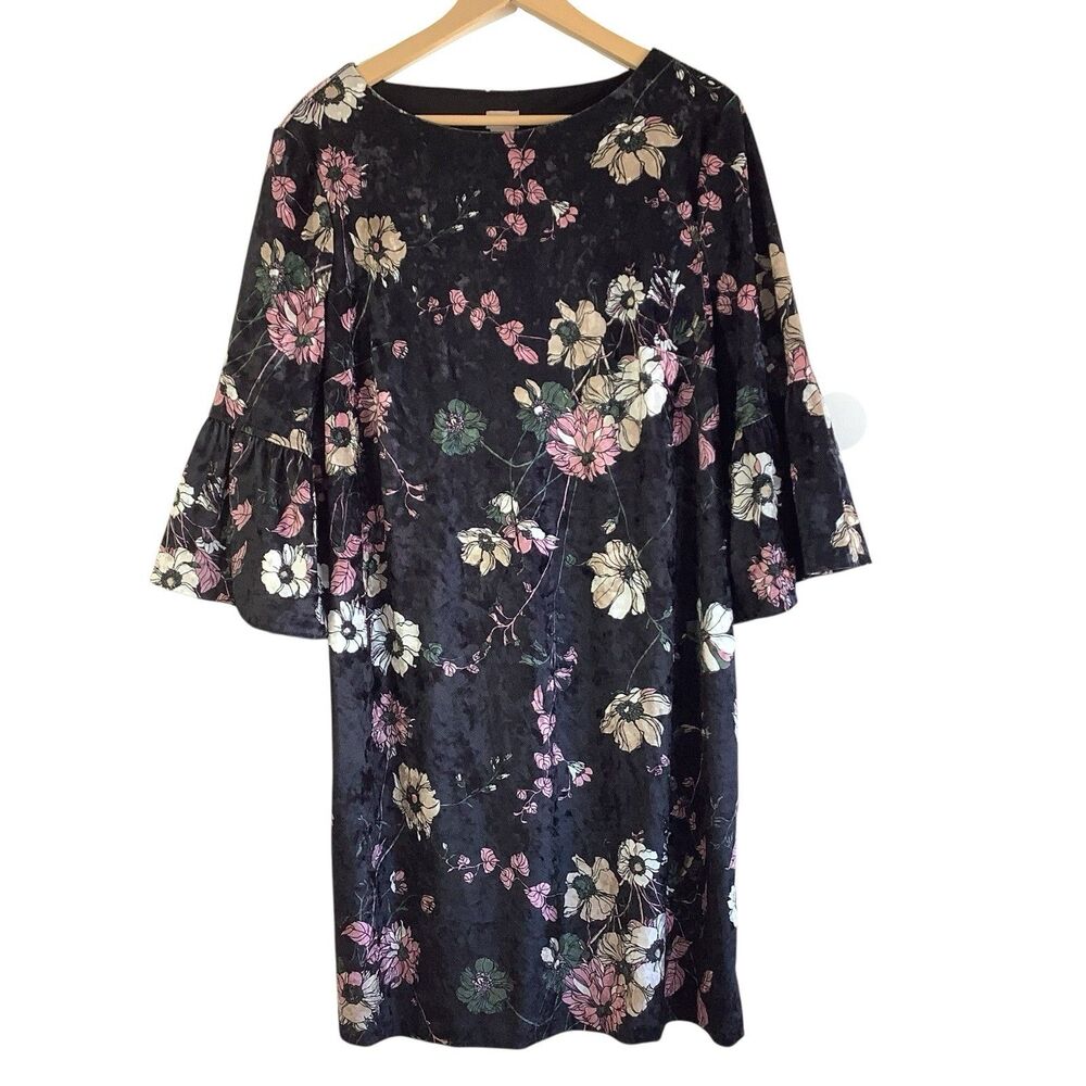 Chicos Black Floral Velvet Dress Women Size 2 / L 3/4 Bell Sleeve Lined Pullover